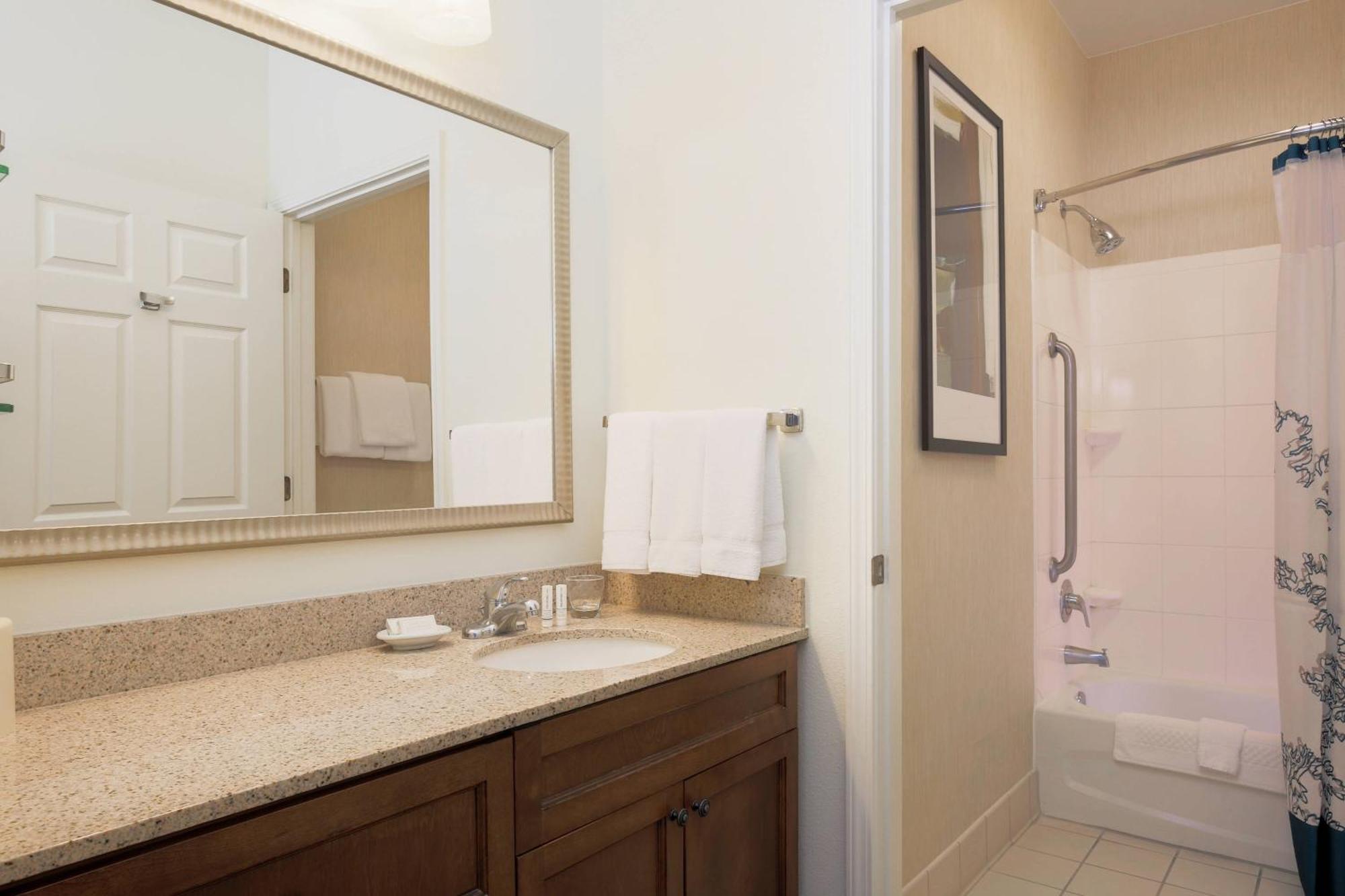 Residence Inn Chico Luaran gambar